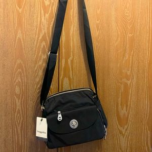 NWT Baggalini crossbody bag